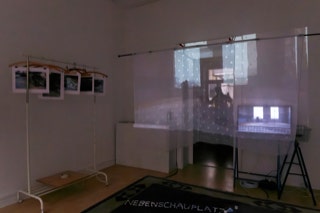 Einblick in die Ausstellung "ver•kehrt"
