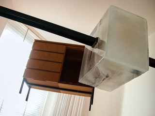 Abbildung der temporären Rauminstallation "Titanic" aus dem Jahr 2002