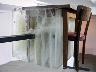 Abbildung der Arbeit "bis das Eis taut …" aus dem Jahr 2003